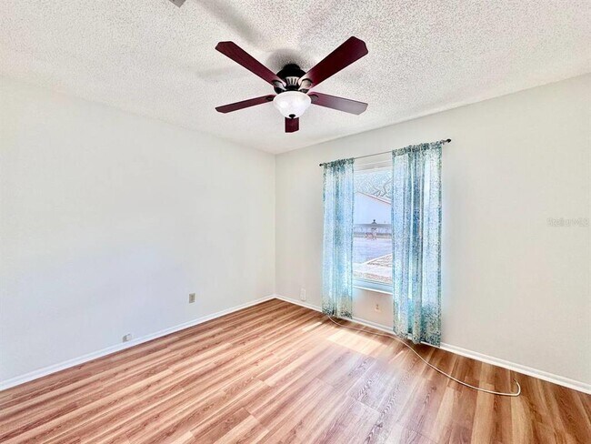 Building Photo - 5124 Gainesville Dr