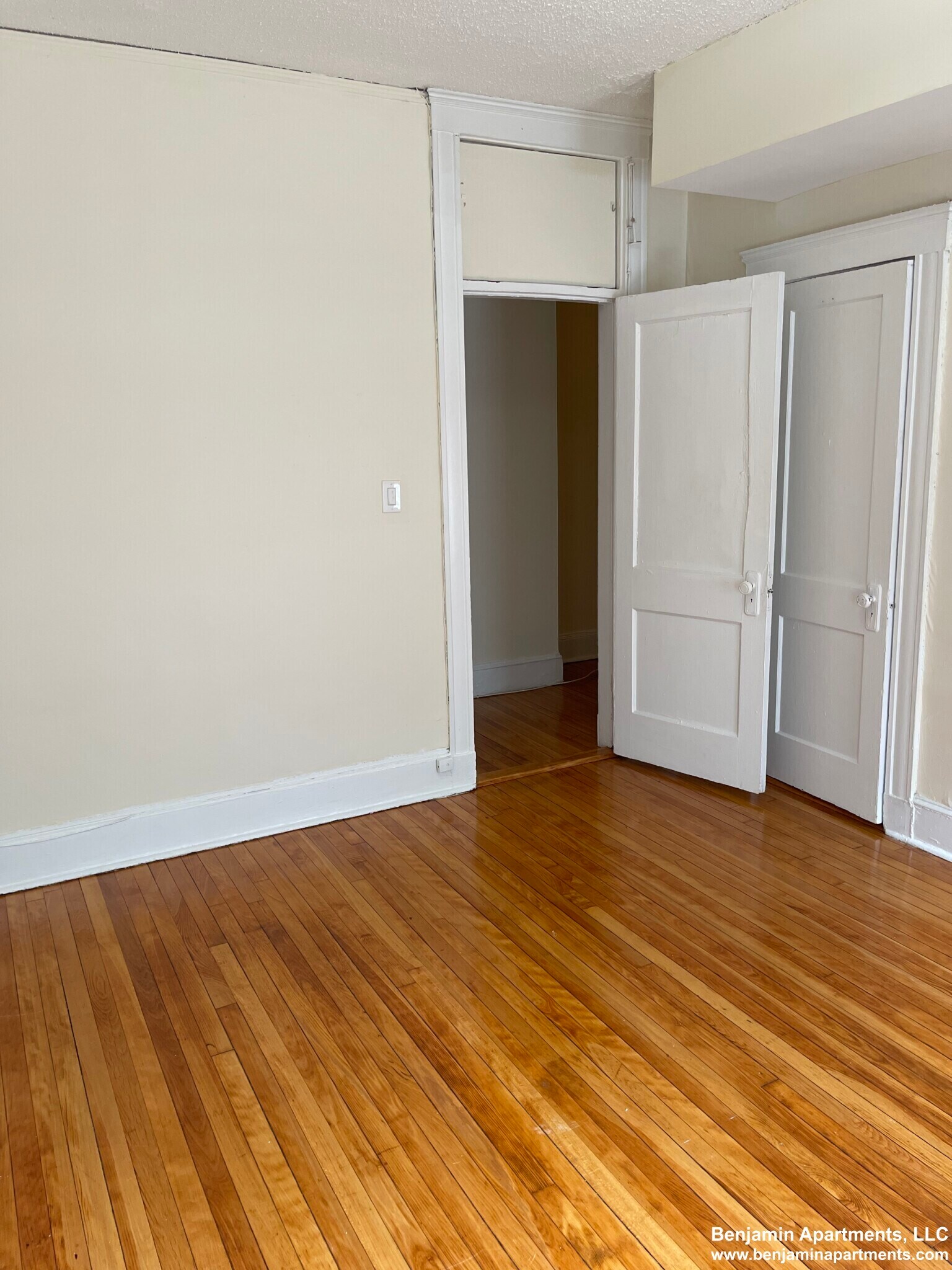 Building Photo - 1487 Beacon St