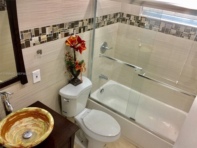 Building Photo - 223 SW 10th St