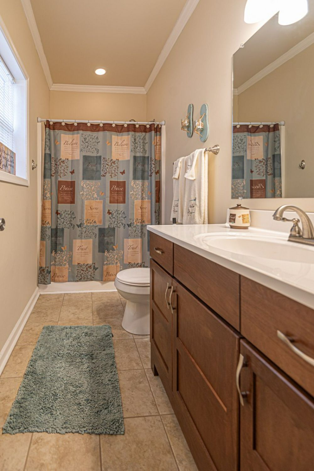 Building Photo - 29 Burr Hill Dr