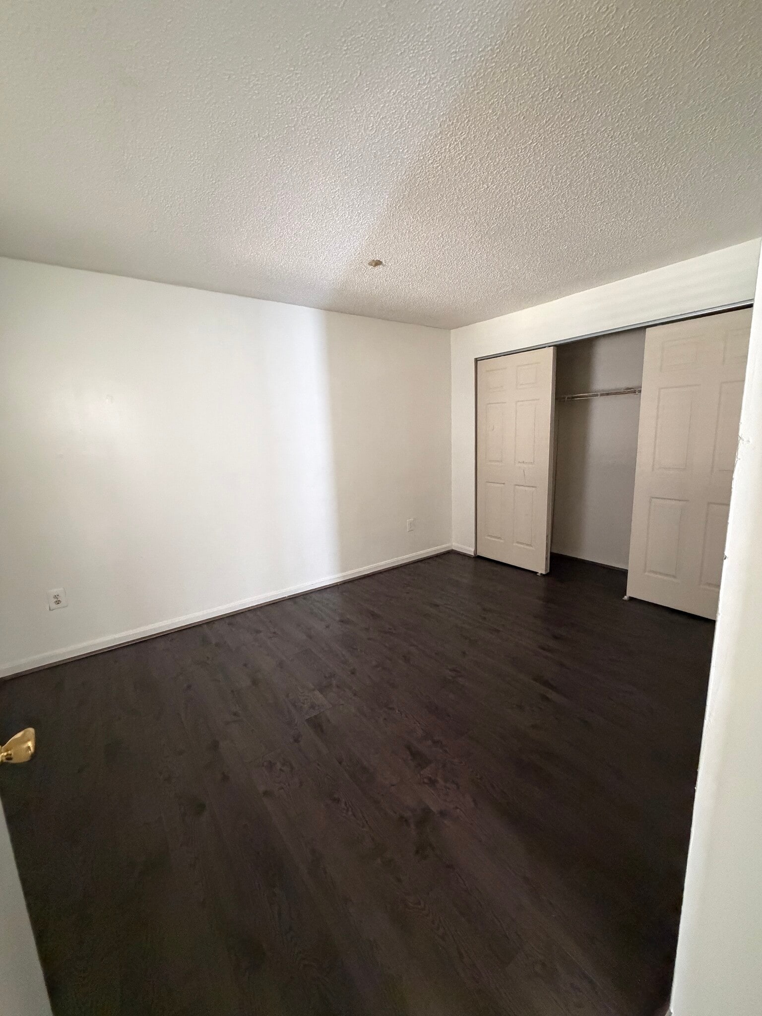 Building Photo - 10401 Beacon Ridge Dr
