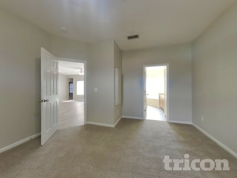 Building Photo - 1363 Spanish Needle Ct