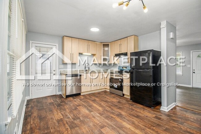 Building Photo - 980 Tamarack Trail