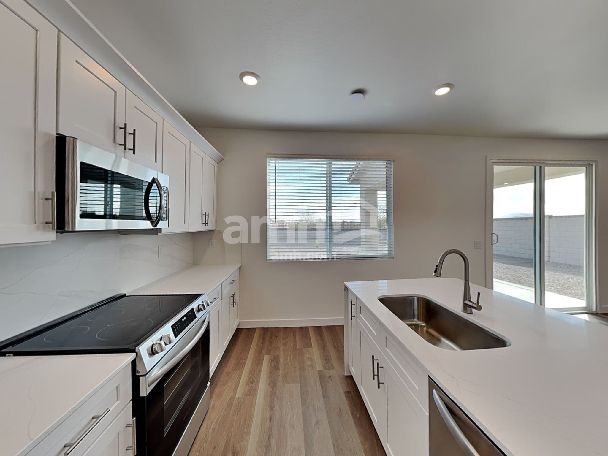 Building Photo - 20177 W Thomas Rd