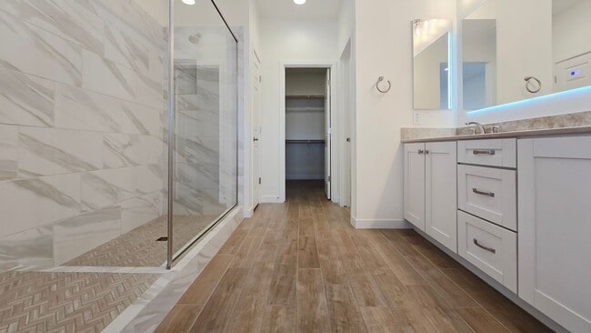 Building Photo - Pristine home in amenity rich Estrella Mountain Ranch!