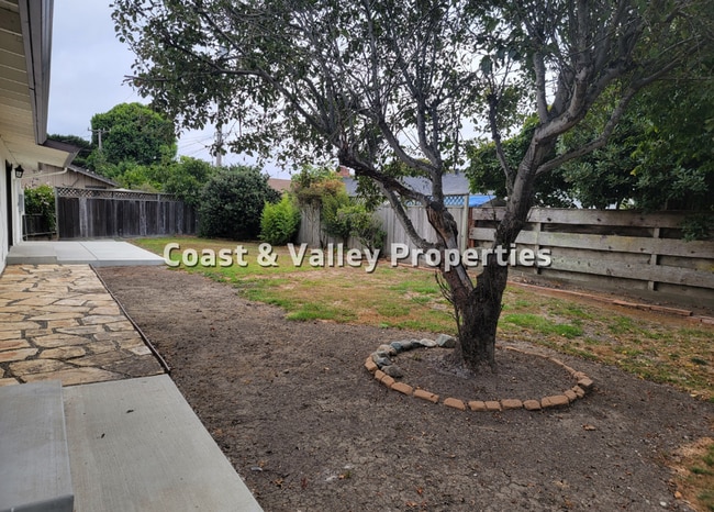 Building Photo - Beautiful South Salinas Home for RENT!!!