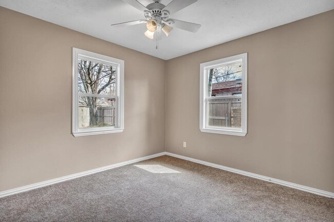 Building Photo - 508 N Oneal St