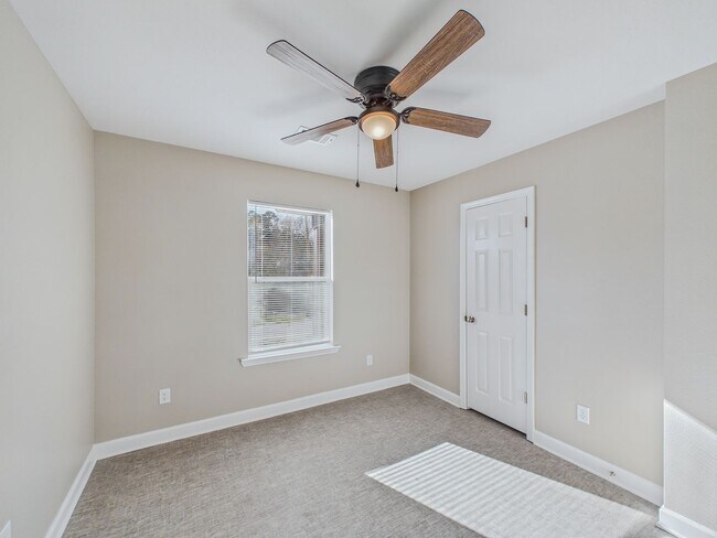 Building Photo - 4619 Foster St