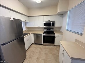 Building Photo - 8313 Bernwood Cove Loop