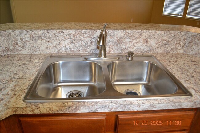 Building Photo - 16430 Canario Dr