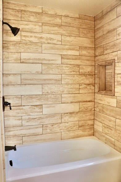 Building Photo - 11133 Rincon Dr