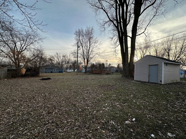 Building Photo - 438 Piedmont St