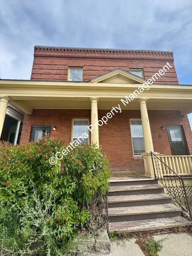 Building Photo - 909-911 Antimony