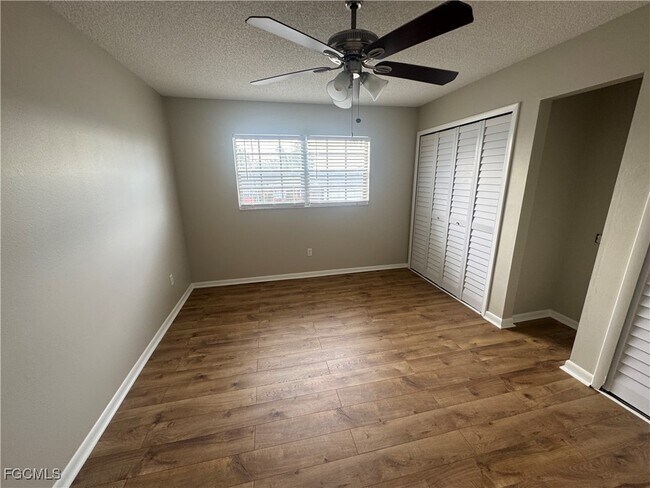 Building Photo - 7019 Cedarhurst Dr