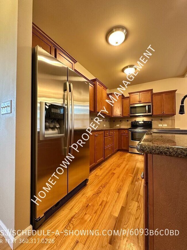 Building Photo - 4439 Fairweather St NE