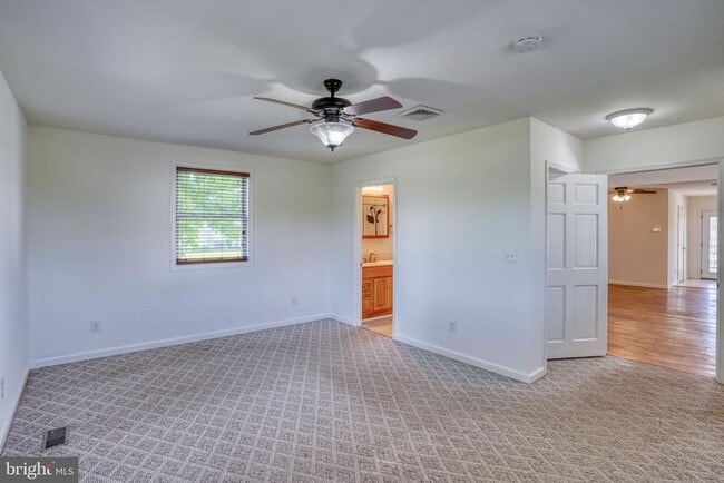 Building Photo - 441 Boyds Corner Rd