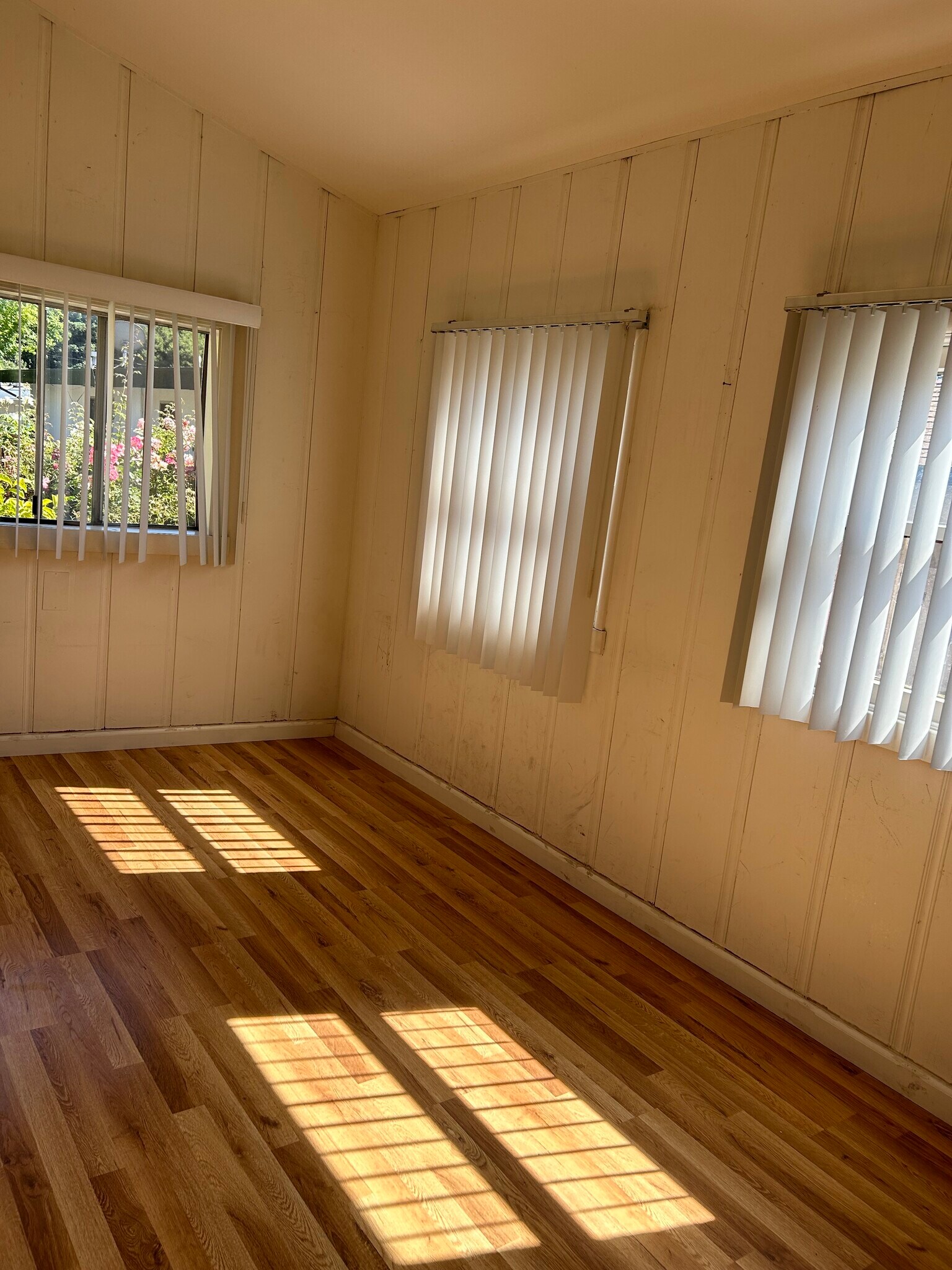 Building Photo - 1557 D St