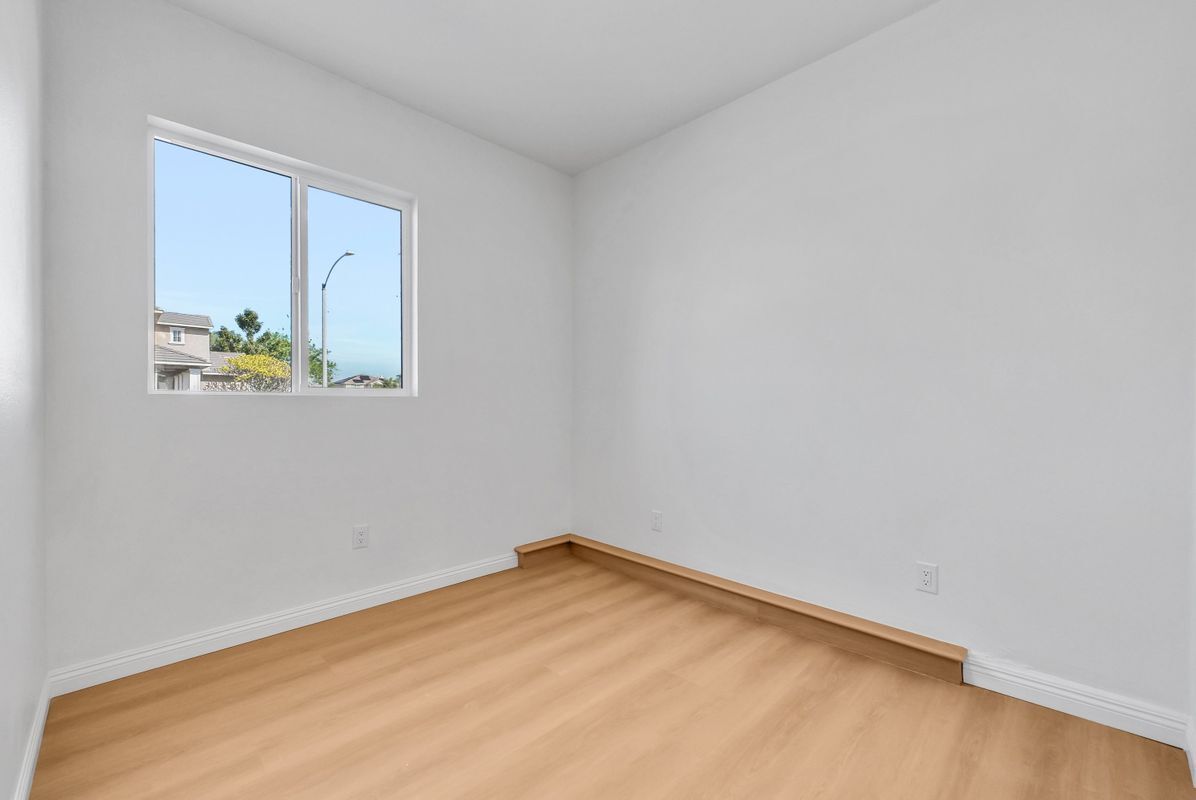 Building Photo - 14297 Goose St