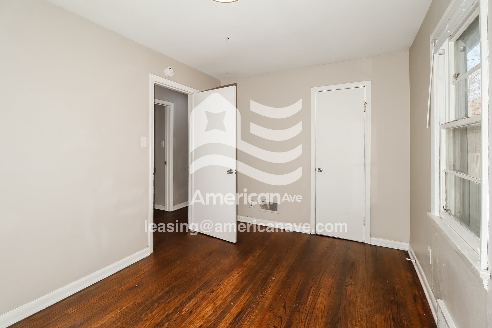 Building Photo - 1850 Huey St