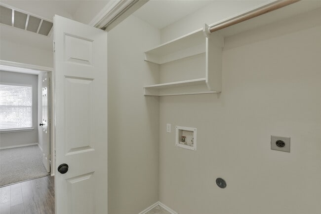 Building Photo - 6422 Encenada Green Trail