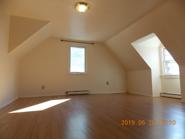 Primary Photo - 244 Belmont Pkwy