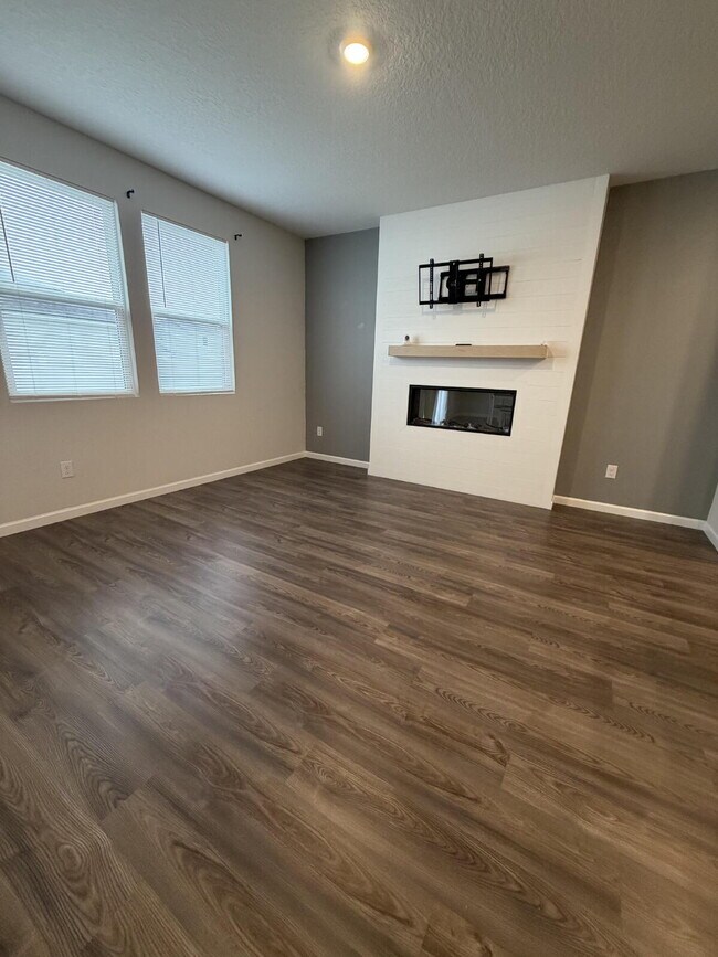 Building Photo - Macadamia Lane for Rent