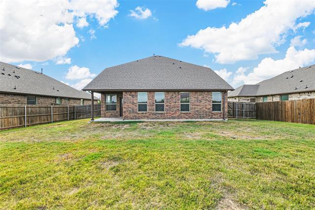 Building Photo - 3318 Camden Creek Dr