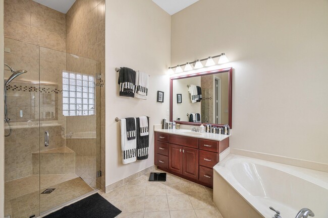 Building Photo - 12196 Landrum Way