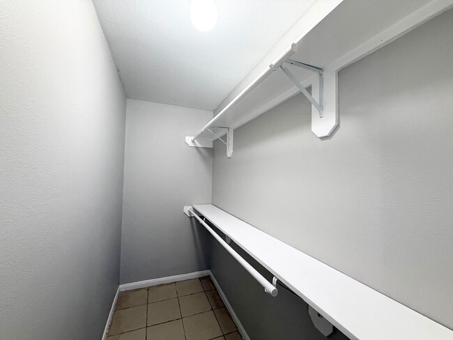 Building Photo - 3032 La Estancia Ln