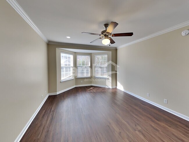 Building Photo - 2106 Bimelech Ln