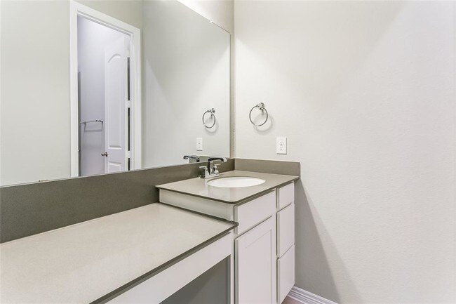 Building Photo - 4227 Carol Ridge Dr