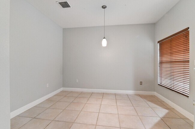 Building Photo - 106 Monterey Bay Dr