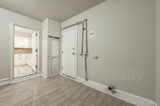 Building Photo - 1332 SW 63rd St
