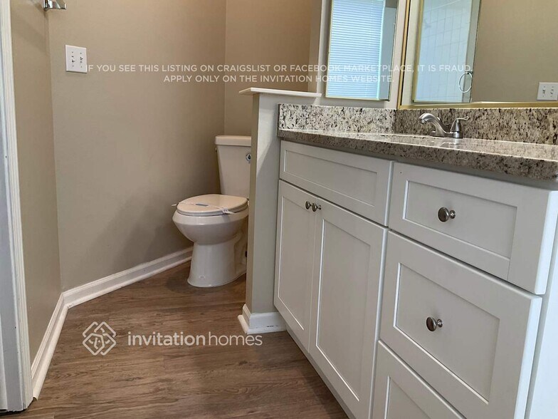 Building Photo - 5515 Redhawk Dr