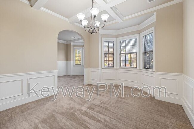 Building Photo - 1023 Iris Glen Dr