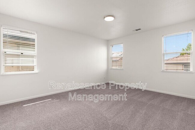 Building Photo - 339 American Farms Ave