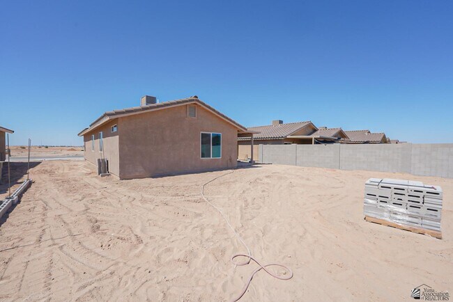 Building Photo - 4643 S Desert Willow Wy