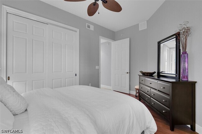 Building Photo - 6413 Legacy Cir