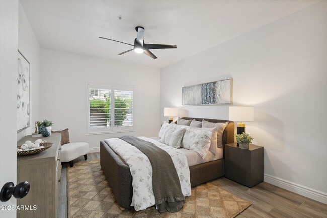Building Photo - 5450 E Deer Valley Dr
