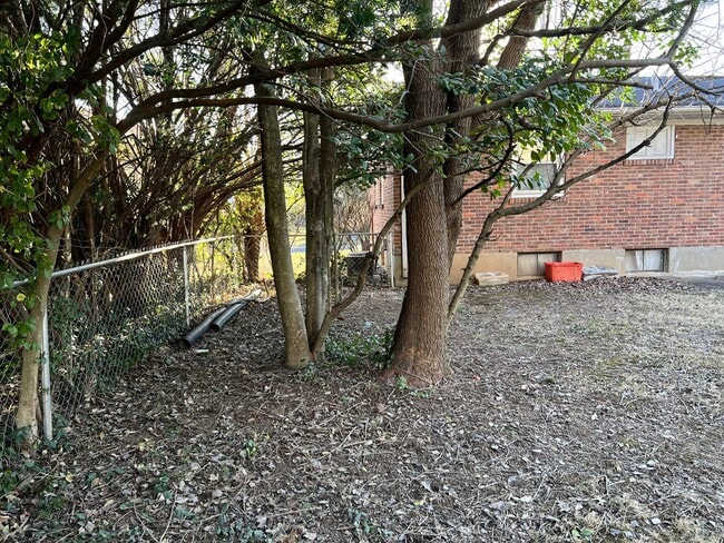 Building Photo - 3823 Manner Dale Dr