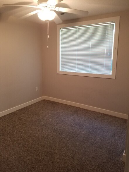 Basement Bedroom - 1036 66th St