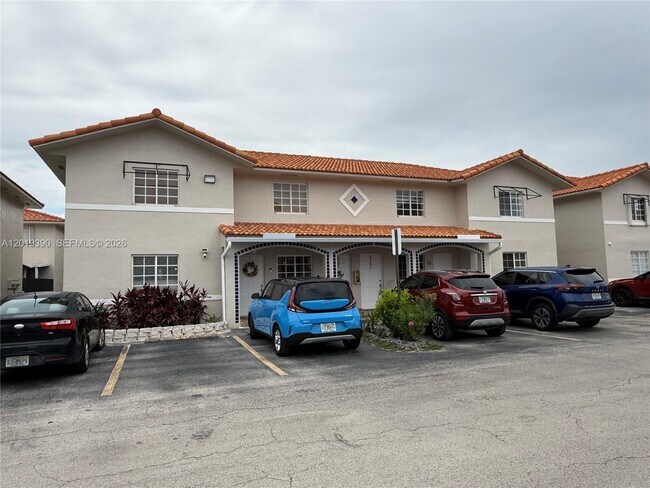 Building Photo - 10101 W Okeechobee Rd
