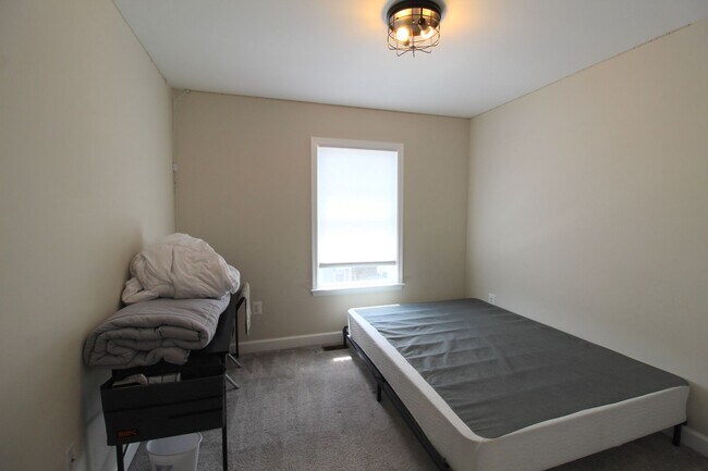 Building Photo - New construction 4 bed 3.5 bath townhome!
