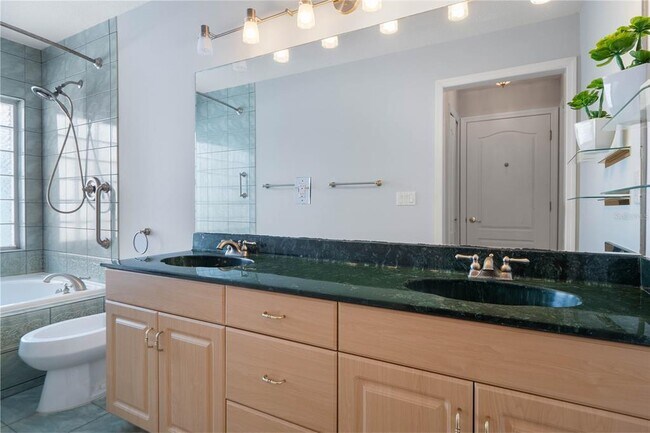 Building Photo - 166 Coquina Key Dr