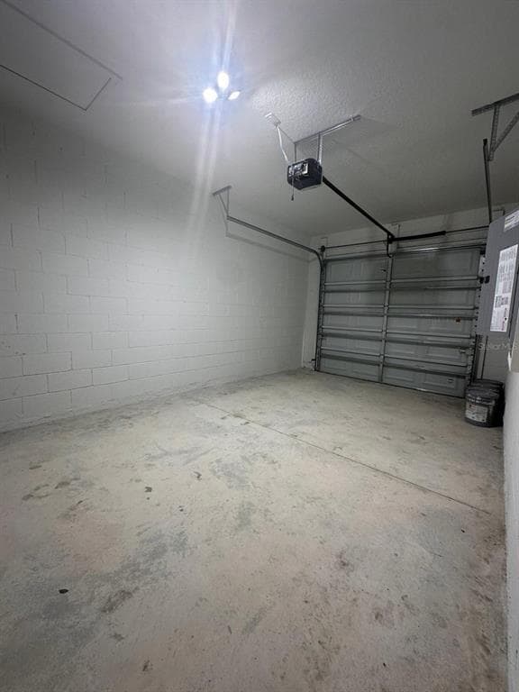 Building Photo - 1575 S Montgomery St