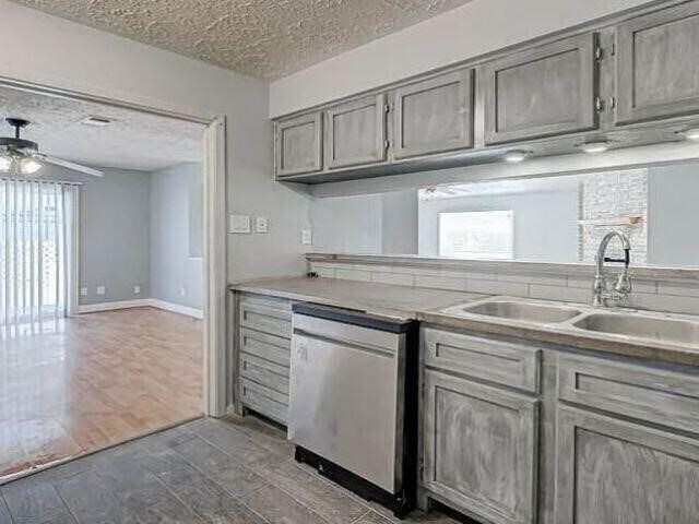 Building Photo - 3610 Vineyard Dr