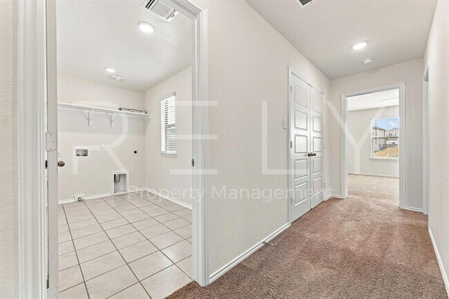 Building Photo - 521 Colonel McNally Cv