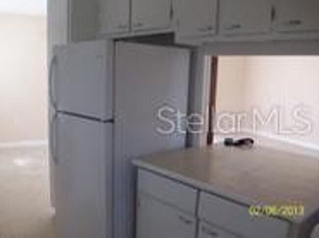 Building Photo - 2433 Deedra St