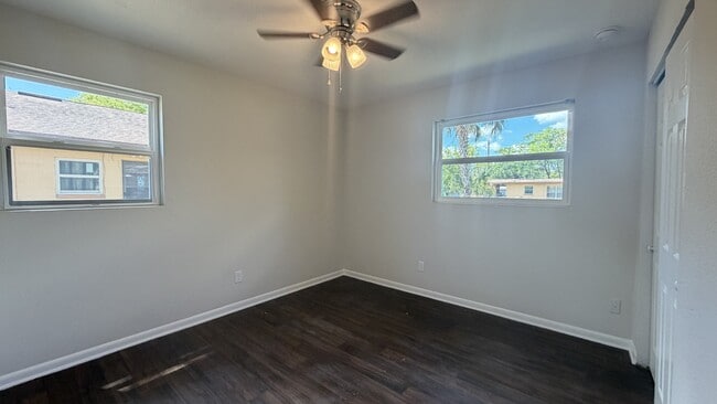 Building Photo - 8534 Addison Rd