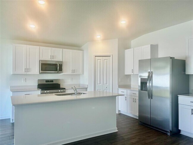 Building Photo - 1158 NW 47th Ct